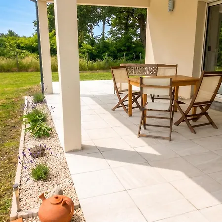 Maison Charmante à Avec Vue Sur Jardin Et Terrasses